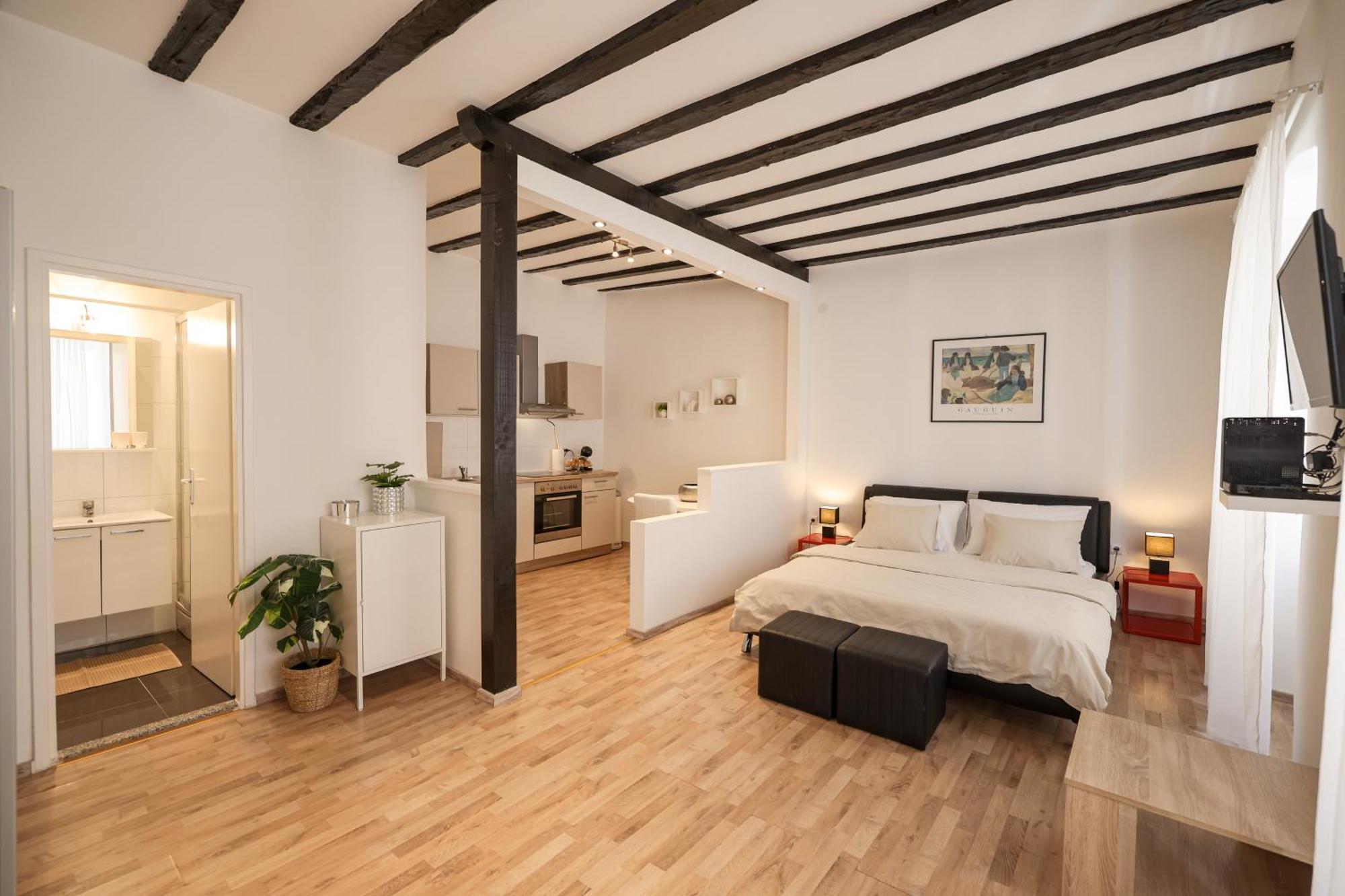 Apartment Kalelarga *
